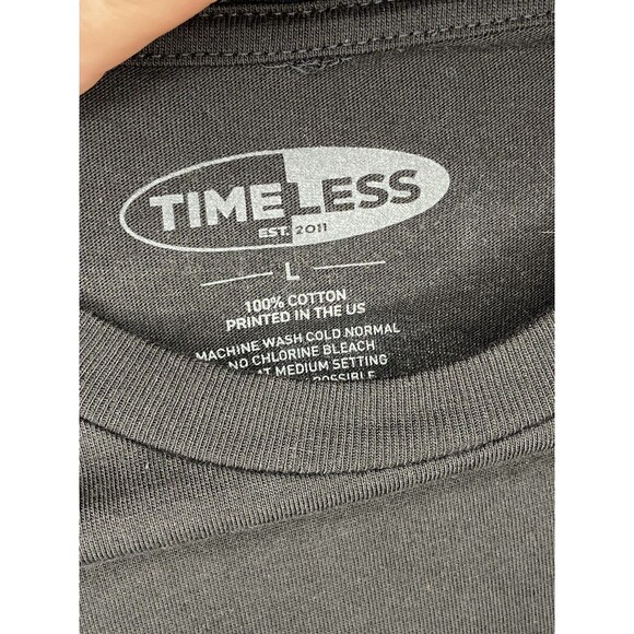 Timeless Apparel Graphic T-Shirt Men’s L Black Retro Motel Neon Sign Tee - Picture 2 of 7